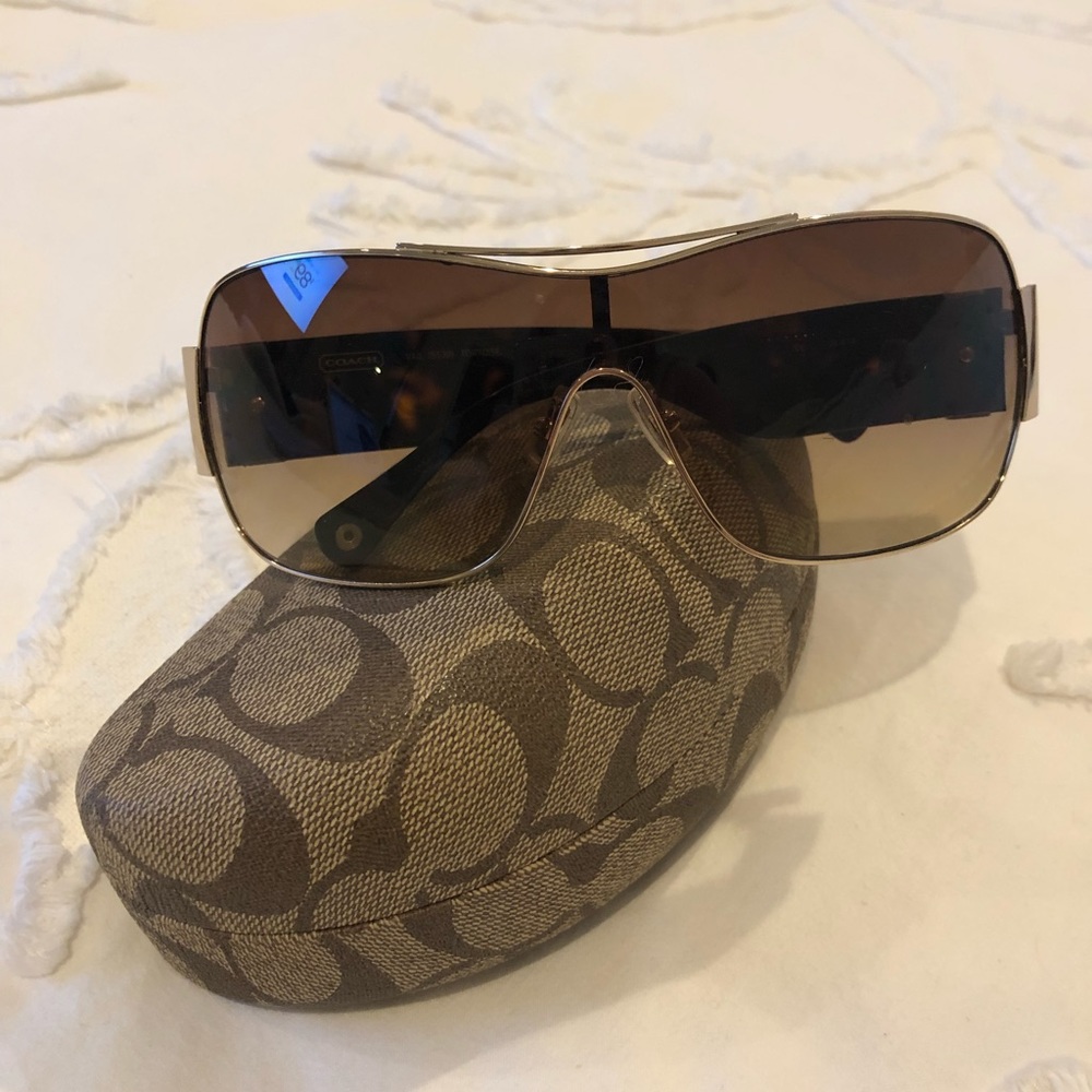 Coach Sunglasses - Vail S539 Tortoise